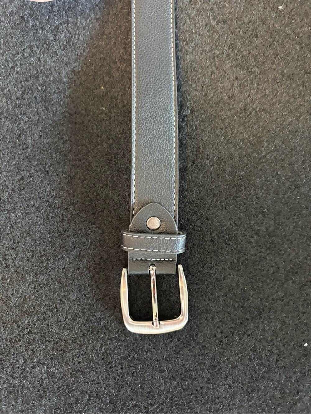NWT Men’s Wide Tan Belt Black Detail Gold Buckle 48” / 120cm